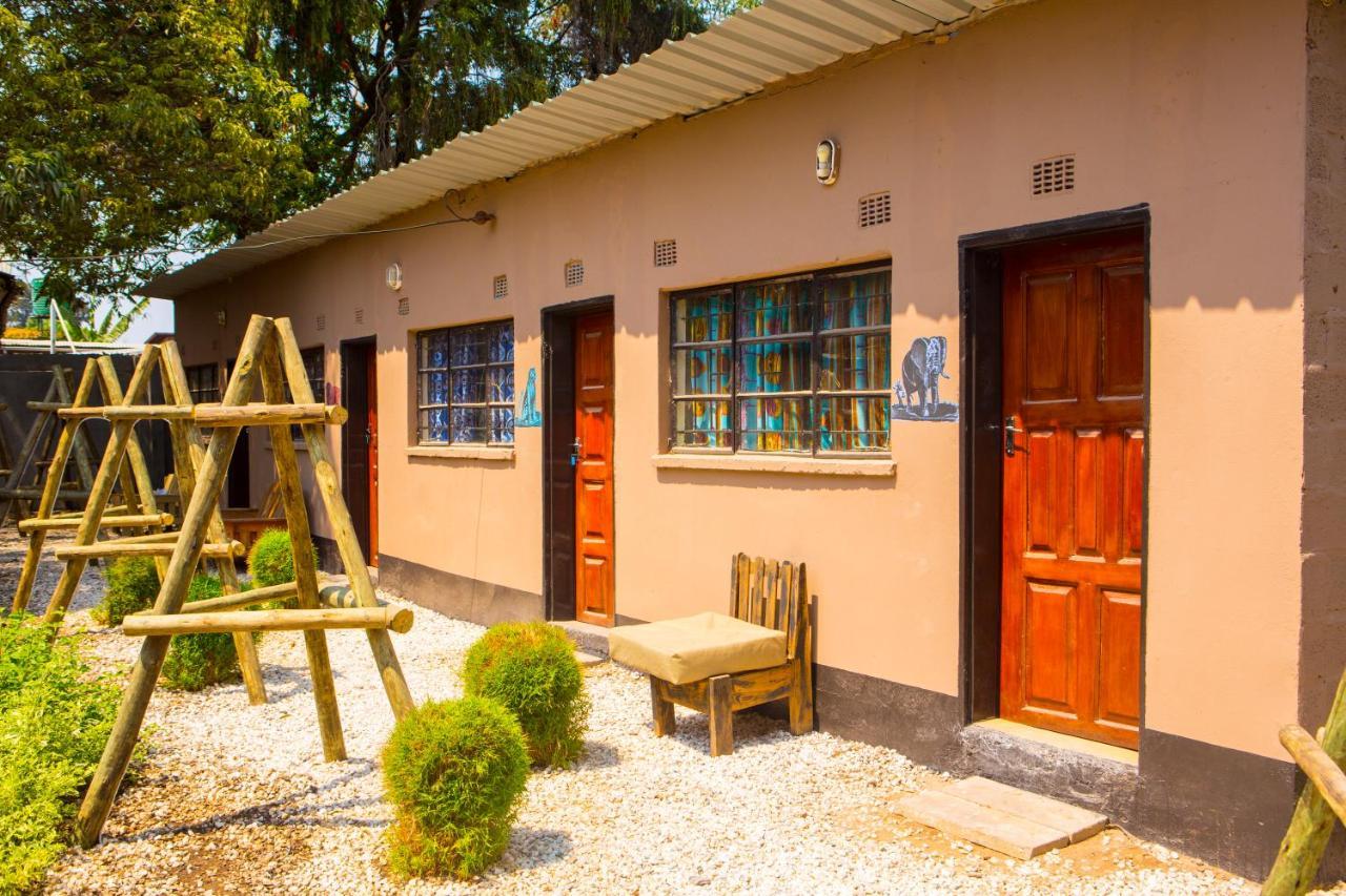 הוסטל Lusaka Backpackers מראה חיצוני תמונה